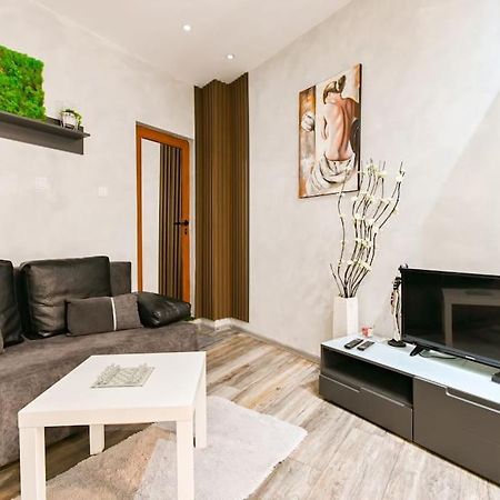 Velar 1Bdr Apartment Sofie Exteriér fotografie